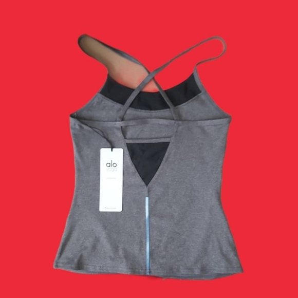 ALO Yoga purpose Fitted THANK . - Picture 13 of 15